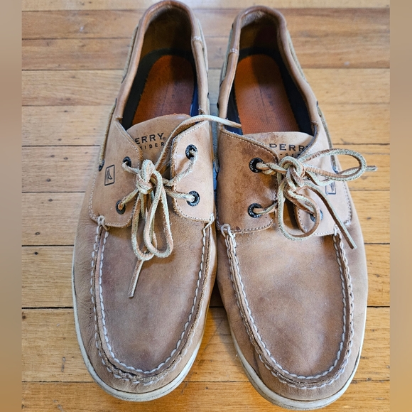 Sperry Boat Shoes - Picture 5 of 5
